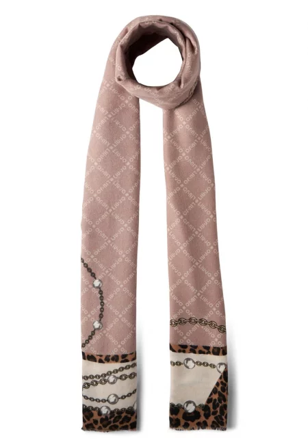 Шал с животински принт