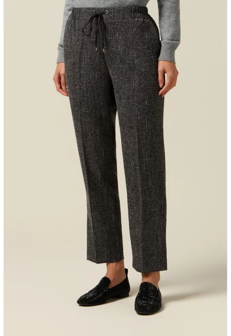 Скъсен прав панталон с ръб