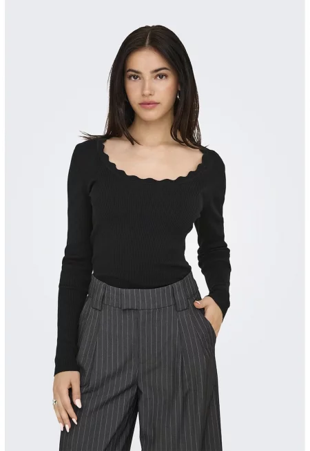 Слим блуза с вълнообразно деколте