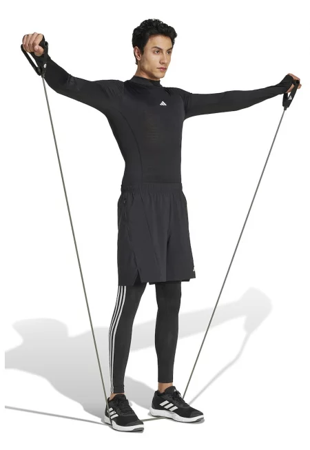 Слим фитнес блуза с ниска яка