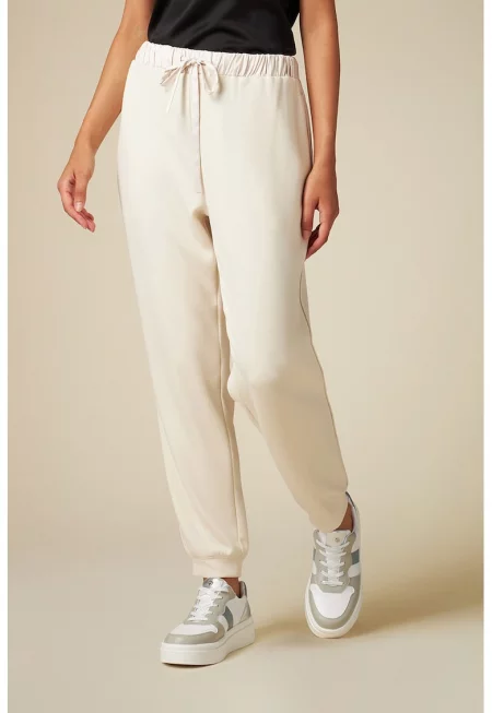 Спортен панталон с джобове встрани