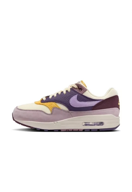 Спортни обувки - W  Air Max 1 Spe