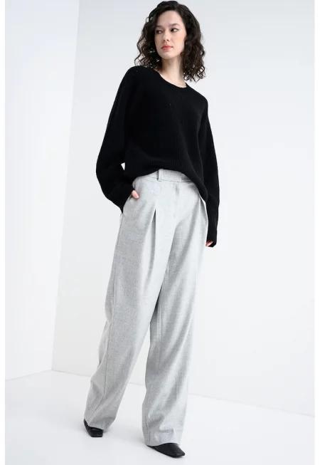 Свободен пуловер Fenne