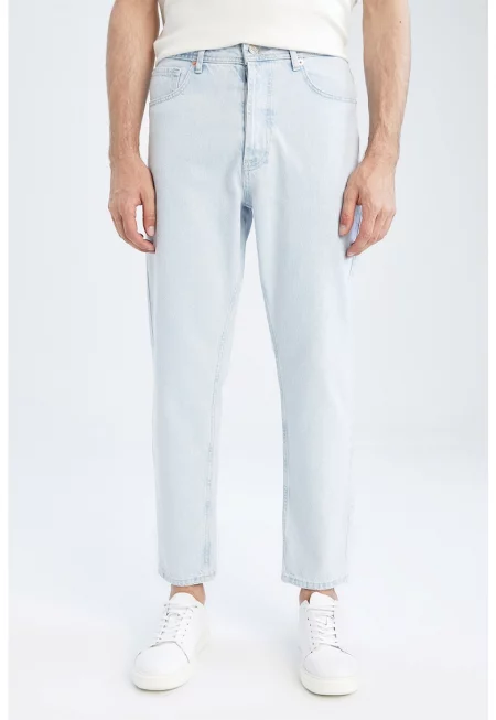 Вталени дънки