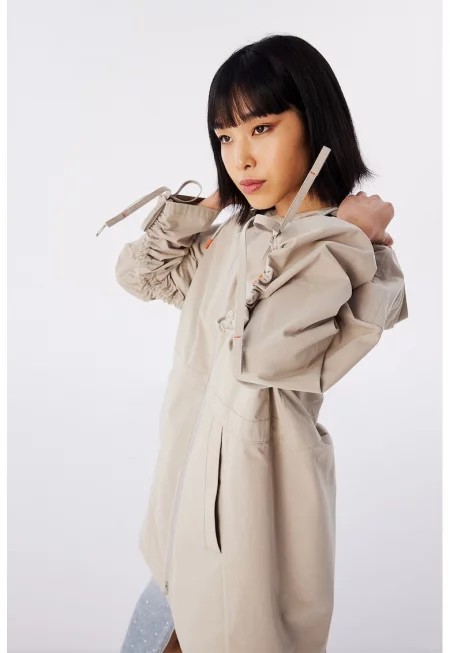 Яке с еластични ръкави - Бежов