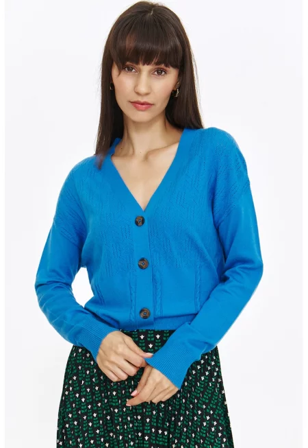 Жилетка със ситни дупчици