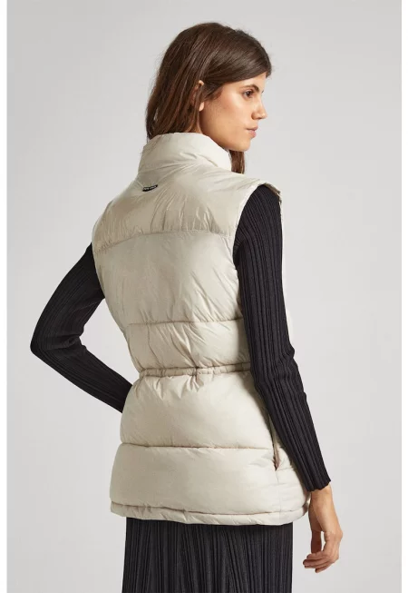 Капитониран елек