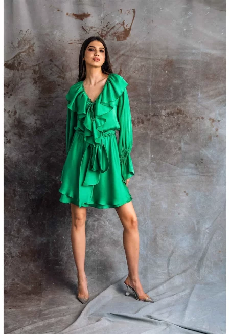 Къса рокля Novas с набирания и сатиниран ефект - Аква зелено