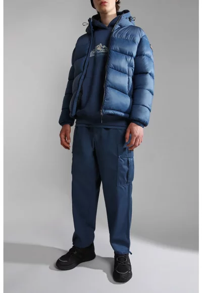 Късо капитонирано зимно яке Hornelen