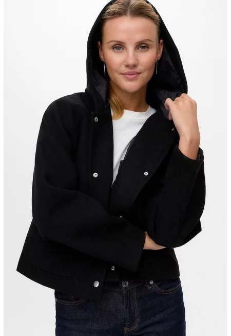 Късо палто с качулка