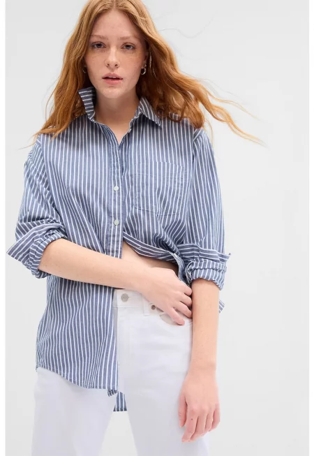 Риза с джоб на гърдите и свободна кройка