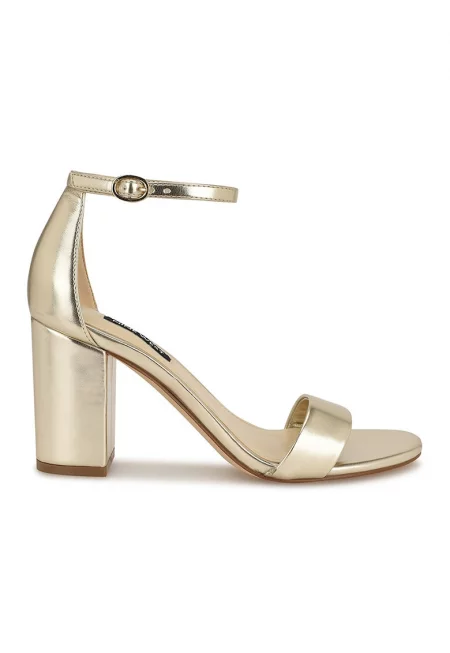 Сандали Toniann с масивен ток - Златист