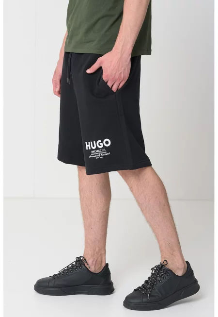 Бермуди с лого - Черен/Бял
