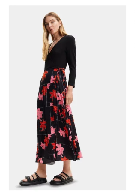 Дамска рокля -  76473 - Черна - Вискоза