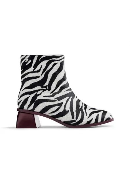 Кожени боти с масивен ток - Бял/Черен