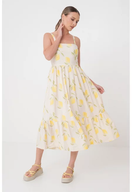 Разкроена рокля с квадратно деколте