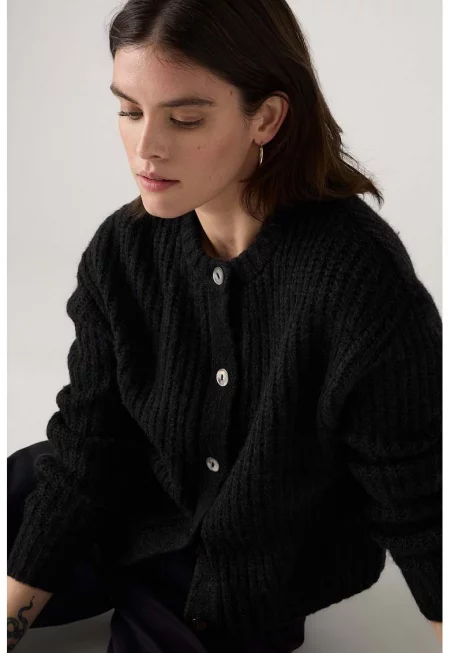 Рипсена жилетка с копчета - Черен