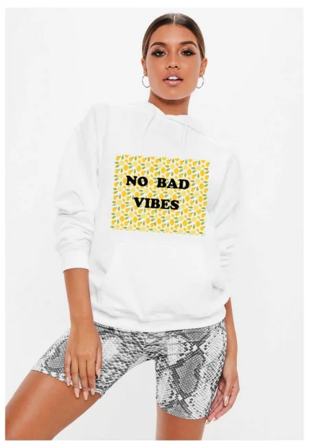 Бял дамски суичър - No Bad Vibes