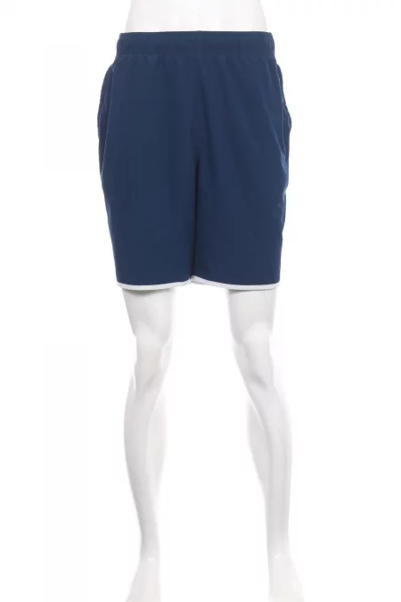Дрехи Спортни къси панталони UNDER ARMOUR