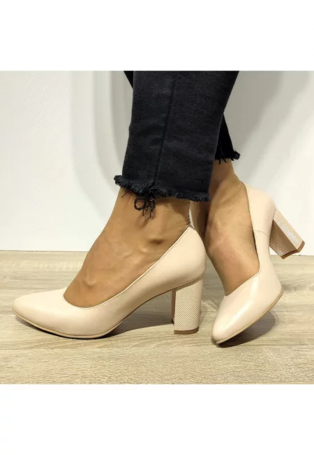 Елегантни дамски обувки Anotnio - Бежов