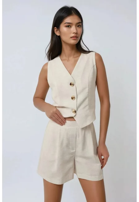 Комплект от две части -  потник с V-образно деколте и шорти - бежов - памук