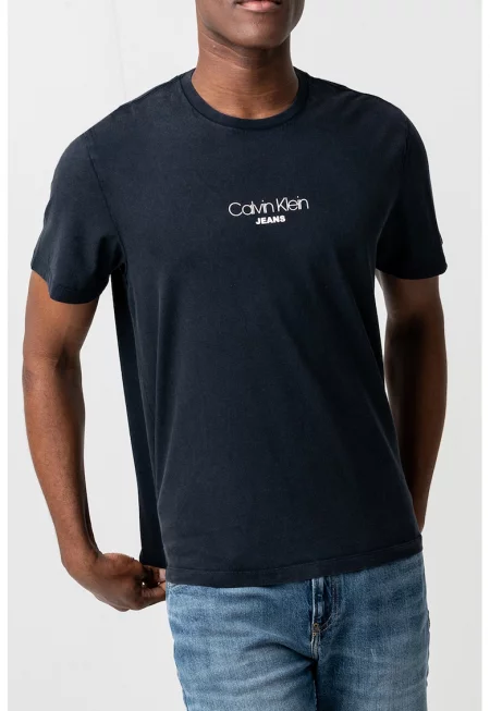 Памучна тениска с овално деколте