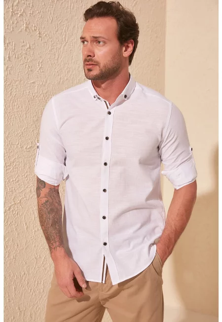 Риза с копчета на яката