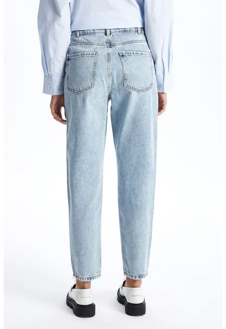 Скъсени дънки Mom