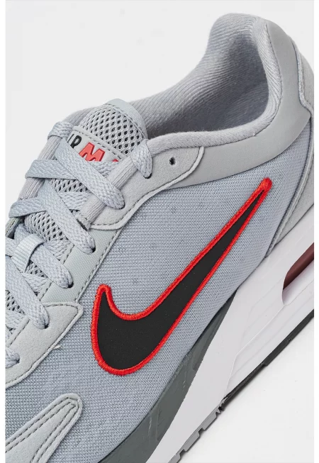 Спортни обувки Air Max Solo с мрежести зони