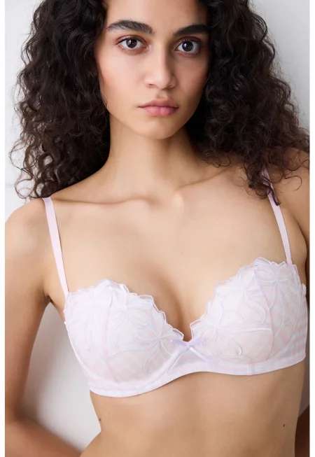 Сутиен с подплънки и регулируеми презрамки - Бял
