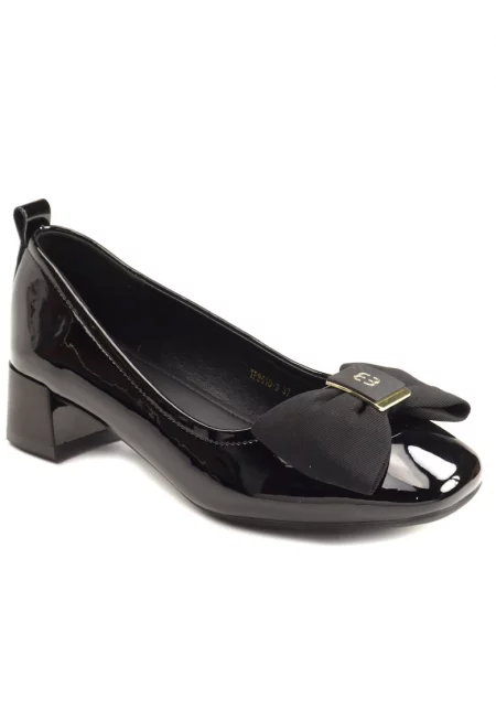 Дамски обувки TP2610 3 - Черен