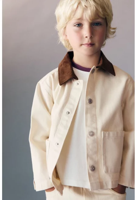 Дънково яке с контрастна яка