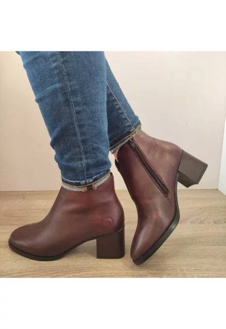 Елегантни дамски боти  естествена кожа