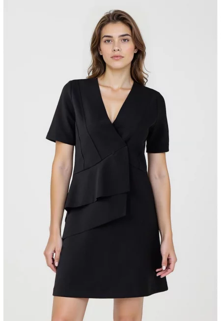 Къса шпиц рокля с набирания - Черен