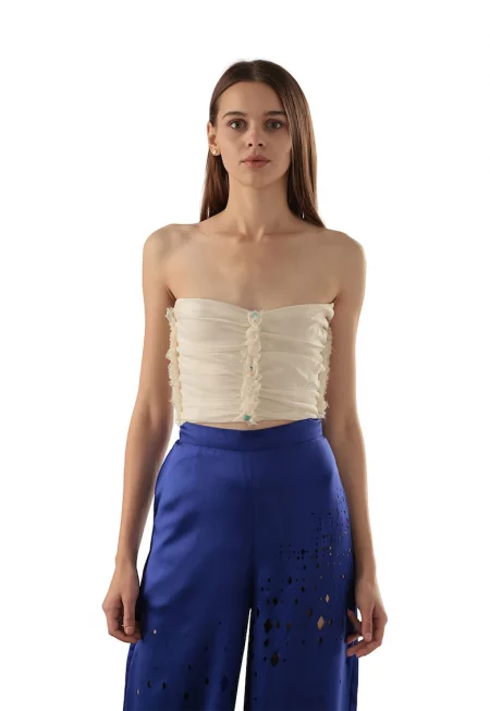 Копринен топ с голи рамене - Крем