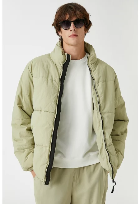 Подплатено зимно яке с джобове с цип