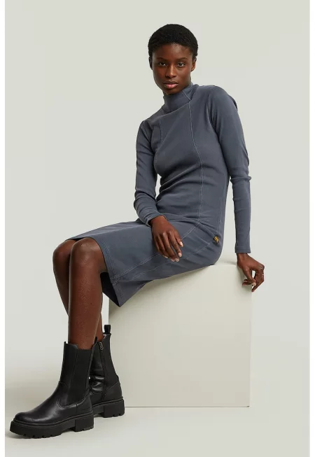 Рокля по тялото с органичен памук