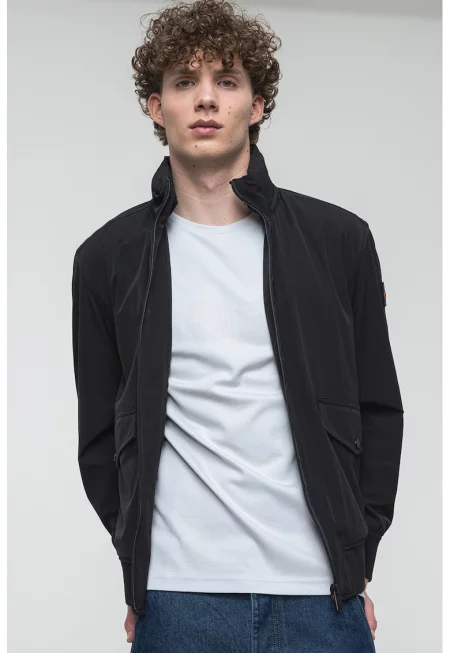 Свободно яке с цип