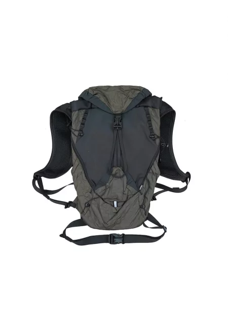 Текстилна раница с регулируеми презрамки