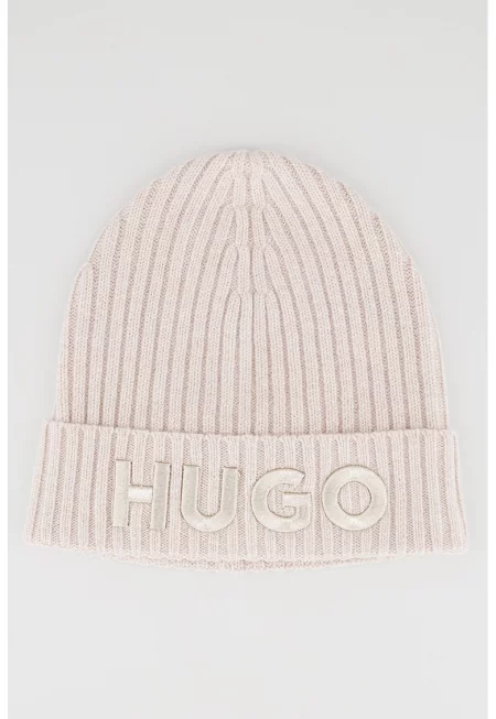 Вълнена шапка с бродирано лого