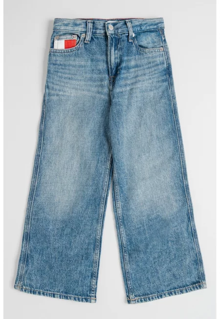 Дънки с широк крачол и захабен ефект