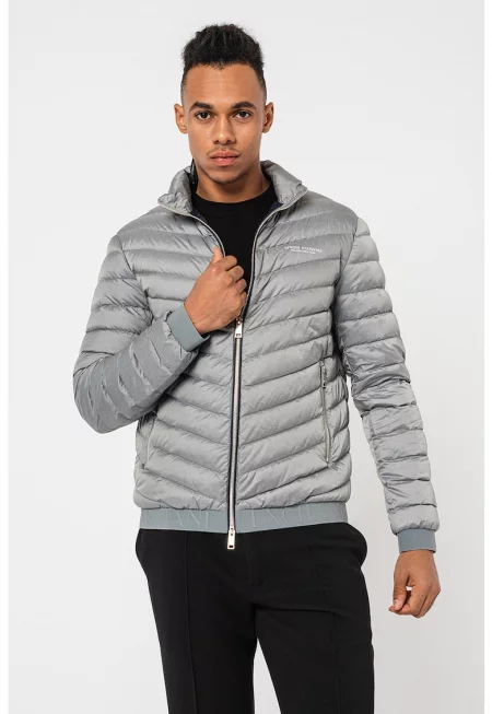Капитонирано зимно яке с пухена вата