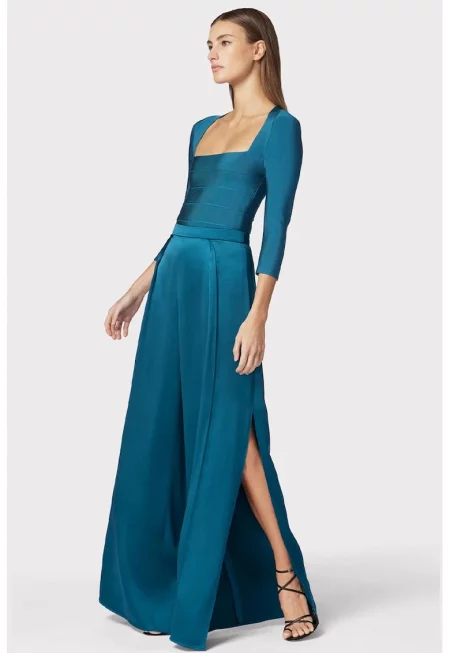 Копринени панталони с разкроен силует - висока талия и цепка на крачола