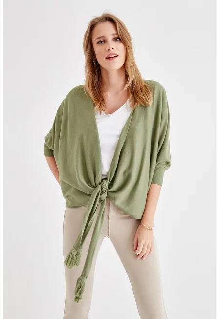 Свободна жилетка с връзки