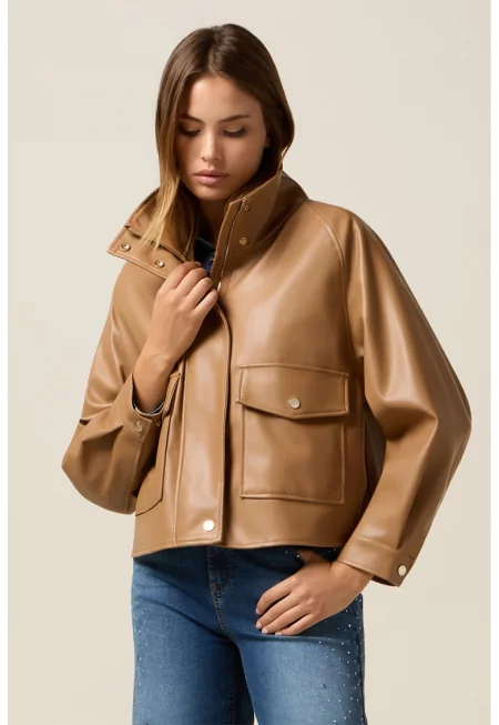 Свободно яке от еко кожа с джобове