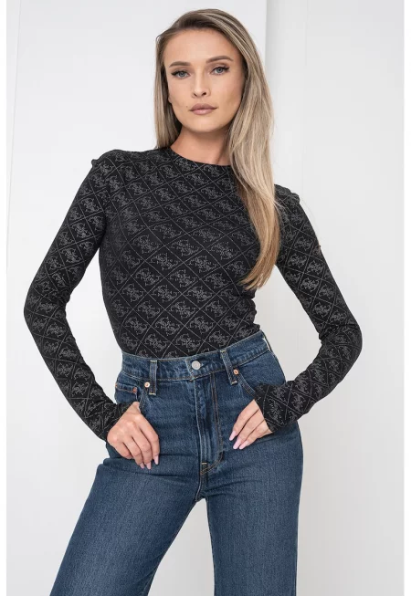 Вталено боди с монограм