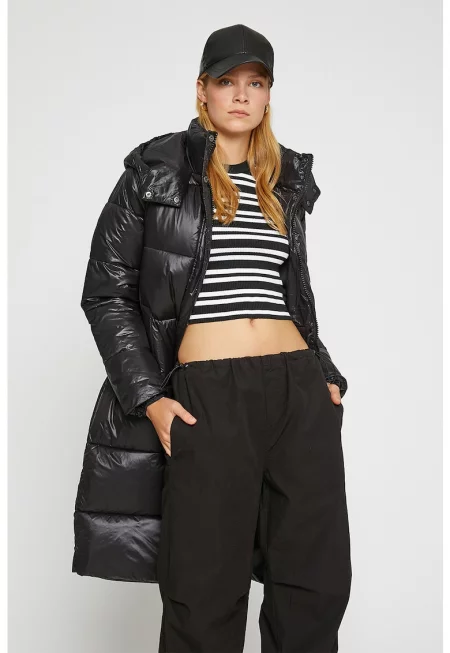 Зимно яке с качулка и вата