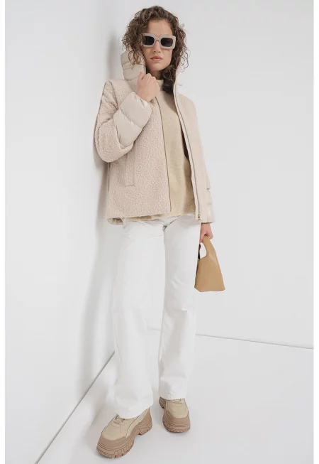 Зимно яке с висока яка - Светло бежово