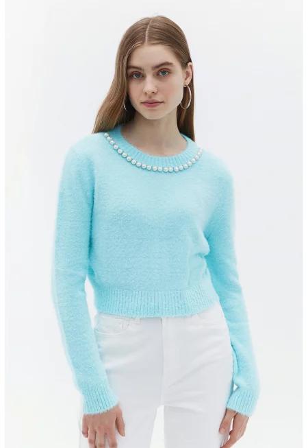 Къс пуловер със синтетични перли