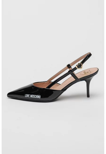 Лачени обувки от еко кожа с остър връх - Черен